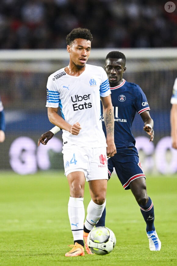 Boubacar Kamara devient la risée des réseaux sociaux
 
Boubacar Kamara - Match de Ligue 1 Uber Eats "PSG - OM (2-1)" au Parc Des Princes. Paris.