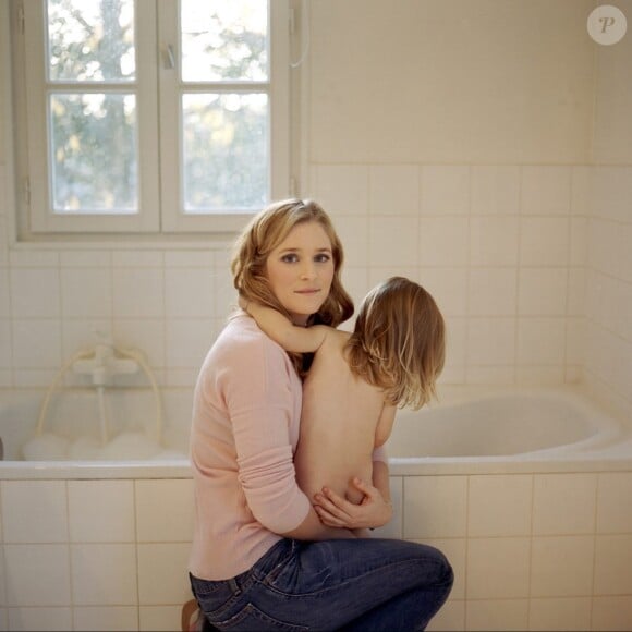 Natacha Régnier et sa fille Lise, Instagram.