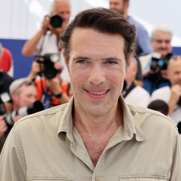 Les faits remontent au 1er et 2 juin, dans la nuit. 
Le réalisateur Nicolas Bedos au photocall de "Mascarade" lors du 75ème Festival International du Film de Cannes, le 28 mai 2022. © Dominique Jacovides / Bestimage 