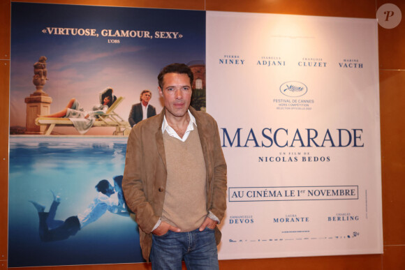Nicolas Bedos lors de la présentation du film "Mascarade" au cinéma UGC Ciné Cité de Bordeaux, le 21 octobre 2022. © Jean-Marc Lhomer/Bestimage  
