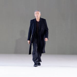 L'acteur de 56 ans a joué de son charisme 
Vincent Cassel - Défilé de mode Hommes printemps-été 2024 "AMI" lors de la fashion week de Paris. Le 22 juin 2023 © Olivier Borde / Bestimage