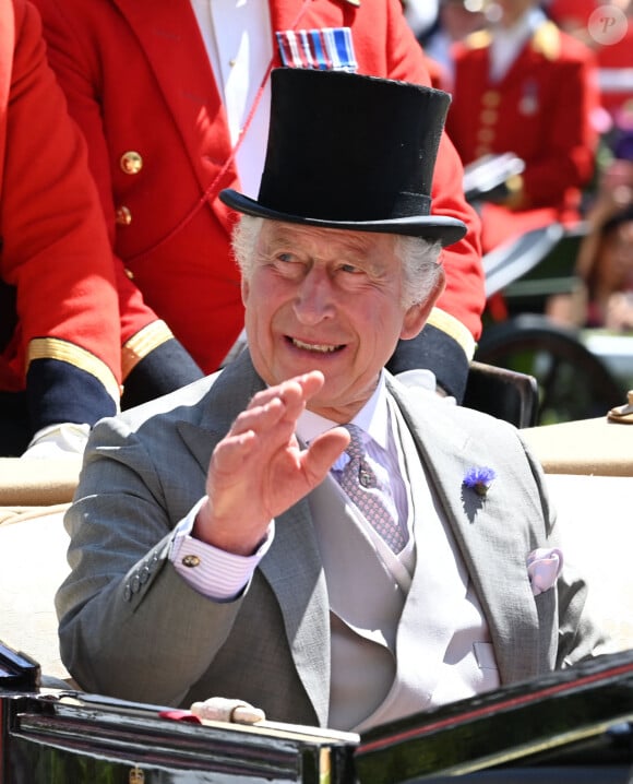 Charles III - La procession royale du Royal Ascot du 23 juin comprenait notamment le roi Charles et la reie Camilla, ainsi que le prince et la princesse de Galles. 23 juin 2023.