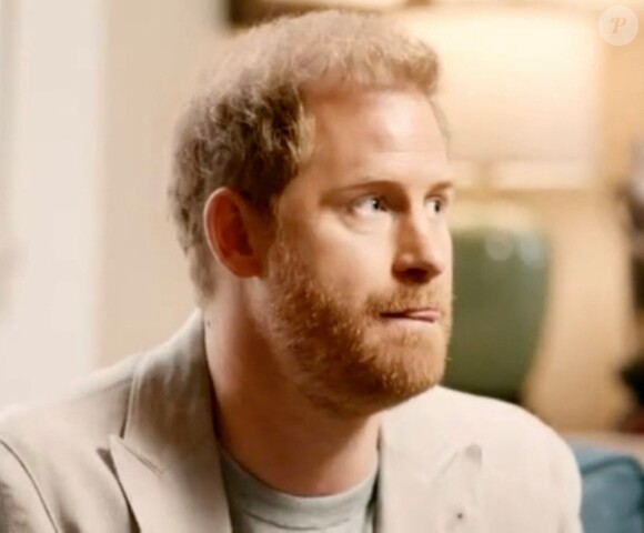 Le Prince Harry a participé à un événement en direct avec le docteur Gabor Maté, expert dans les traumatismes liés à l'enfance. Le 4 mars 2023. 