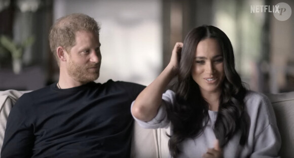 Images du documentaire Netflix "Harry & Meghan". La série comporte six parties et couvre la relation du couple depuis leurs premières fréquentations jusqu'à leur décision de prendre du recul en tant que membres actifs de la famille royale britannique et leurs activités ultérieures. 