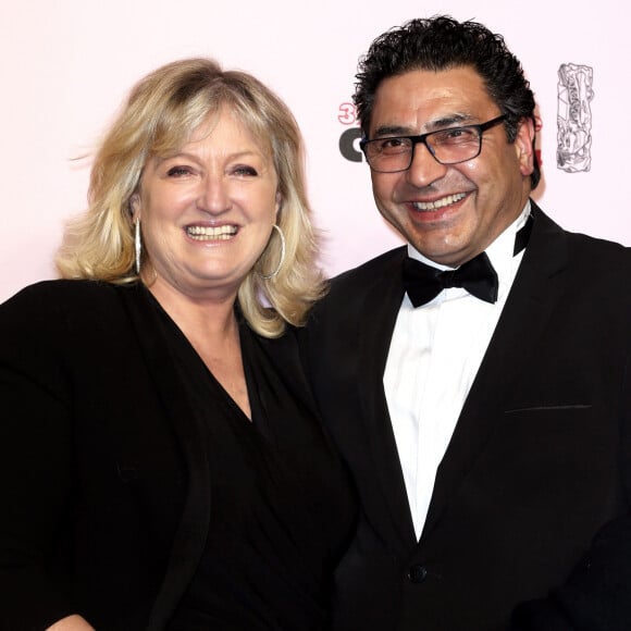 Pour rappel, Zaman Hachemi, qui a épousé l'actrice il y a plus de 10 ans, est un exilé politique.
Charlotte de Turckheim et son mari Zaman Hachemi - Arrivées Exterieur - 39ème cérémonie des Cesar au théâtre du Châtelet à Paris Le 28 Février 2014 