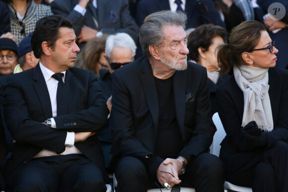 Laurent Gerra, Eddy Mitchell et sa femme Muriel - Hommage national à Charles Aznavour à l'Hôtel des Invalides à Paris le 5 octobre 2018. © Hamilton / Pool / Bestimage