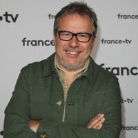 "Le défunt reste..." : Philippe Gougler, sa rencontre macabre sur le tournage de 'Des trains pas comme les autres' !