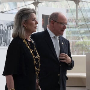 Le prince Albert II de Monaco, la princesse Caroline de Hanovre - Arrivée de la famille Princière de Monaco avant la projection du film documentaire "Rainier III par lui-même" au Grimaldi Forum à Monaco le 4 juillet 2023. Le film réalisé par Yann-Antony Noghès revient sur les moments forts de 56 ans de règne, en utilisant des enregistrements de la voix de l'ancien souverain, pour en faire le narrateur de sa vie. © Claudia Albuquerque/Bestimage 