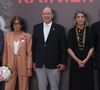 La famille princière de Monaco a rendu un nouvel hommage à Rainier III.
Stéphanie de Monaco, le prince Albert II de Monaco, la princesse Caroline de Hanovre - Arrivée de la famille Princière de Monaco avant la projection du film documentaire "Rainier III par lui-même" au Grimaldi Forum à Monaco. © Claudia Albuquerque/Bestimage 