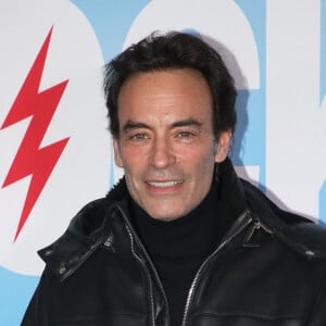 Anthony Delon, avec son frère Alain-Fabien et de sa soeur Anouchka accusaient Hiromi Rollin de harcèlement moral et détournement de correspondances. 
Anthony Delon au Cinema UGC Normandie à Paris le 8 décembre 2022. © Bertrand Rindoff / Bestimage