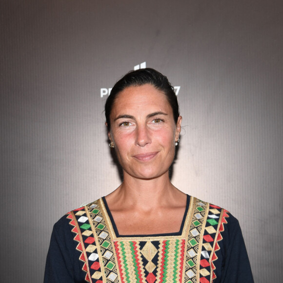 Exclusif - Alessandra Sublet au photocall de la soirée du grand gala du "Marrakech du Rire 2022" pour la 10ème édition au palais El Badiî à Marrakech, Maroc, le 18 juin 2022. © Rachid Bellak/Bestimage 
