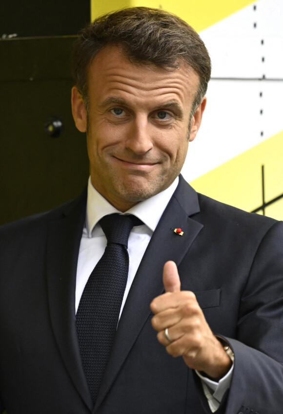 Emmanuel Macron lors de la 110e édition du Tour de France. 06/07/2023