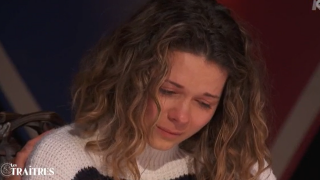 VIDEO "Je le vis pas bien du tout..." : Juju Fitcats en larmes après la première élimination dans Les Traîtres