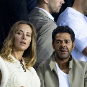 Mélissa Theuriau et son mari Jamel Debbouze - People assistent au match aller de la Ligue des Champions entre le Paris Saint-Germain et la Juventus (2-1) au Parc des Princes à Paris le 6 septembre 2022.