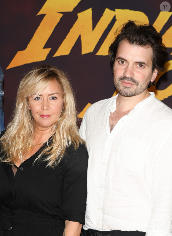 Énora Malagré et son compagnon Hugo Vitrani - Première du film "Indiana Jones et le Cadran de la destinée" au cinéma Le Grand Rex à Paris le 26 juin 2023. © Coadic Guirec/Bestimage