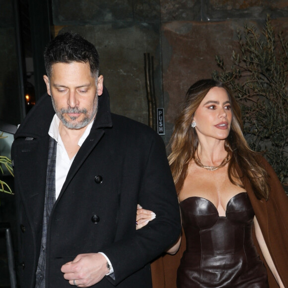 Exclusif - Sofia Vergara et son mari Joe Manganiello son allés dîner en amoureux le jour de la Saint-Valentin à Beverly Hills le 14 février 2023.
