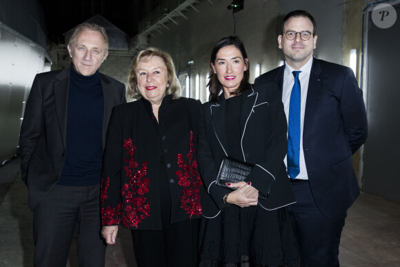 François-Henri Pinault et sa femme Maryvonne Pinault, Hélène Poulit-Duquesne (Président- Directeur général de Boucheron) et Aurélien Rousseau (Président-Directeur-Général de la Monnaie de Paris) - Inauguration de l'exposition Boucheron "Vendorama" à l'hôtel de la Monnaie à Paris le 11 janvier 2018. © Olivier Borde/Bestimage 