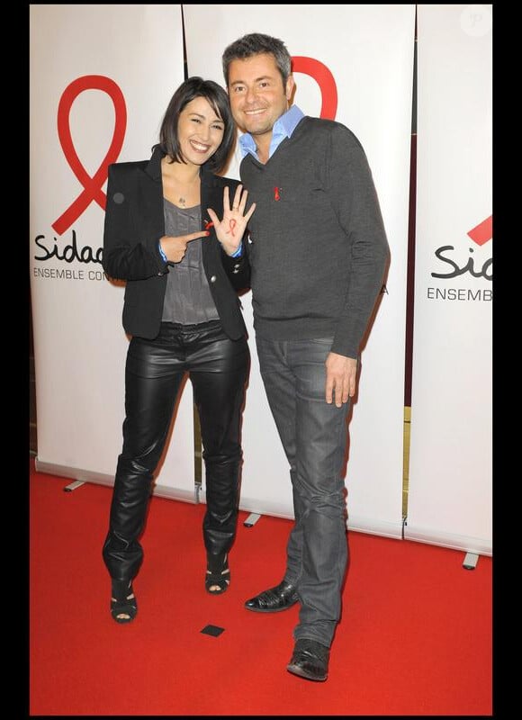 Karima Charni et Jérôme Anthony à la soirée de lancement du Sidaction 2010, le 3 mars, au Casino de Paris.
