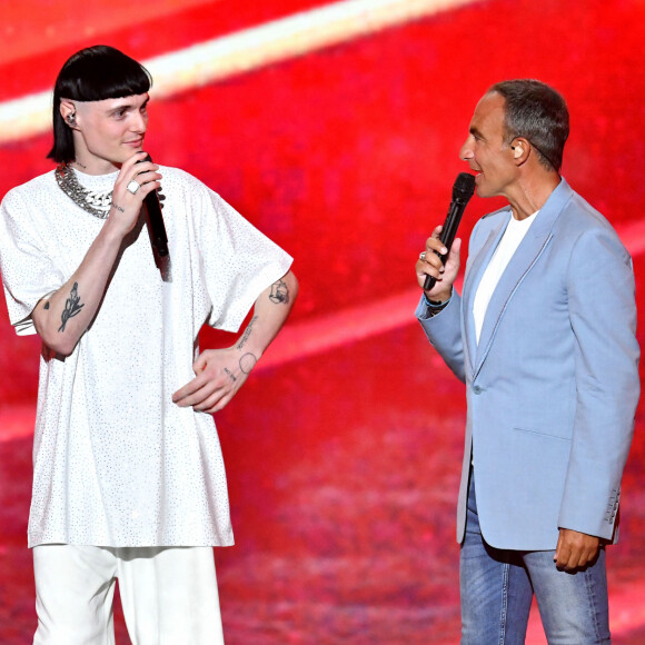 Exclusif - Aime Simone et Nikos Aliagas - Enregistrement de l'émission "La chanson de l'année" dans les Arènes de Nîmes et diffusée le 17 juin sur TF1 © Bruno Bebert-Christophe Clovis / Bestimage 