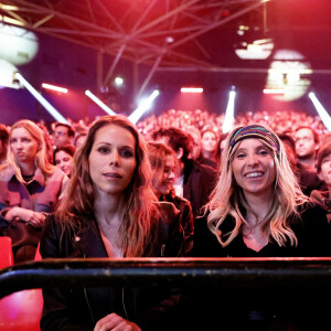 Exclusif - Tiphaine Auzière et ses amies - Enregistrement de l'émission "Le gala des Pièces Jaunes, le concert événement" au Zenith de Paris. Le 25 janvier 2023 © Dominique Jacovides / Bestimage