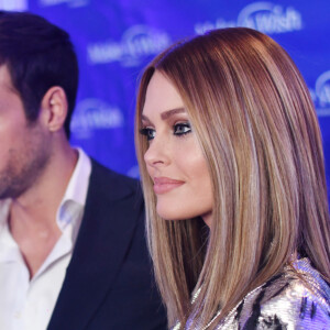 Caroline Receveur et son compagnon Hugo Philip - Dîner de gala de l'association "Make a wish" au Pavillon Potel et Chabot à Paris. Le 9 décembre 2019 © Rachid Bellak / Bestimage