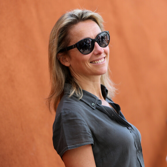 Anne-Sophie Lapix - People dans le village lors de la finale du tournoi de tennis de Roland-Garros à Paris, le 7 juin 2015.