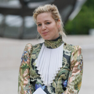 Une école pas comme les autres...
Céline Sallette - Arrivées au dîner de lancement des Parfums Louis Vuitton, Stellar Times, Cosmetic Cloud, Dancing Blossom, Rhapsody et Symphony, à la fondation Louis Vuitton à Paris, France, le 5 juillet 2021. Clovis-Veeren/Bestimage 