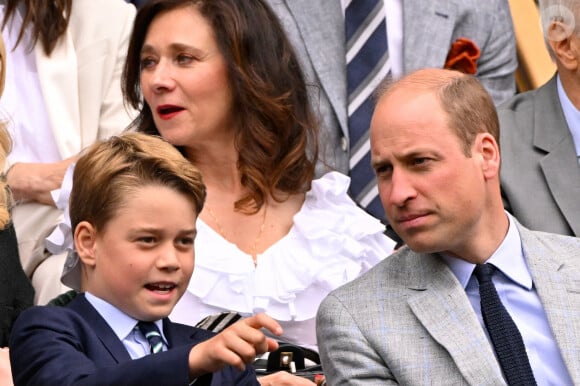 Tennis : Wimbledon 2023 - Angleterre - Finale simple Messieurs- Victoire de Carlos Alcaraz Espagne contre Novak Djokovic Serbie - Royal Box - William Prince de Galles avec son fils Le Prince Georges