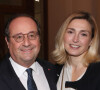 Comme l'a expliqué notre ancien président de la République, le 30 juillet 2023, il est actuellement présent, avec son épouse, aux alentours du barrage Zola.
François Hollande et sa compagne Julie Gayet - Vernissage de l'exposition de la Collection François Pinault du Sculpteur Charles Ray à la Bourse du Commerce à Paris, France, le 15 Février 2022. @ Bertrand Rindoff/Bestimage