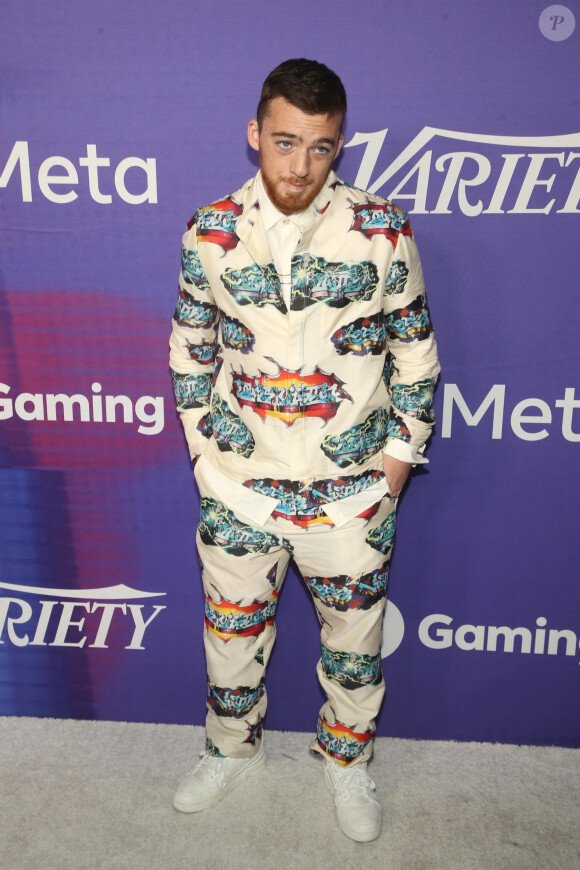 Angus Cloud au photocall de la soirée "Variety 2022 Power of Young Hollywood" organisée par Facebook Gaming/Meta à Los Angeles, le 11 août 2022. 