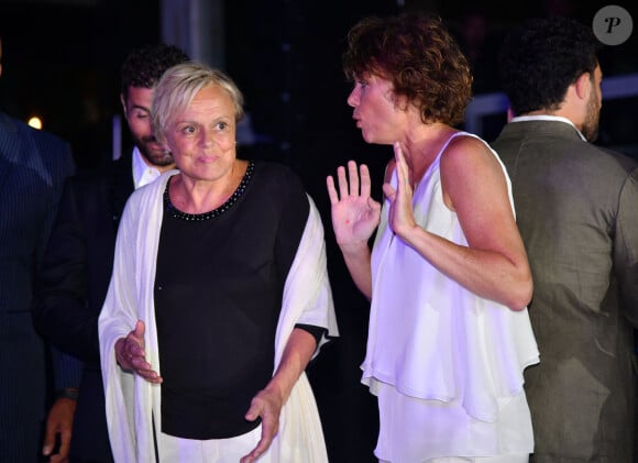 Muriel Robin et sa femme Anne Le Nen - 9e gala étoilé Patrick Mouratoglou au profit de la Fondation Champ'seed à la Mouratoglou Academy afin de soutenir les jeunes espoirs du tennis mondial à Biot le 18 juin 2023.