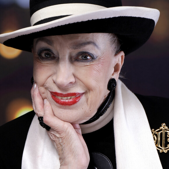 Portrait de Geneviève de Fontenay (CEDRIC PERRIN / BESTIMAGE)