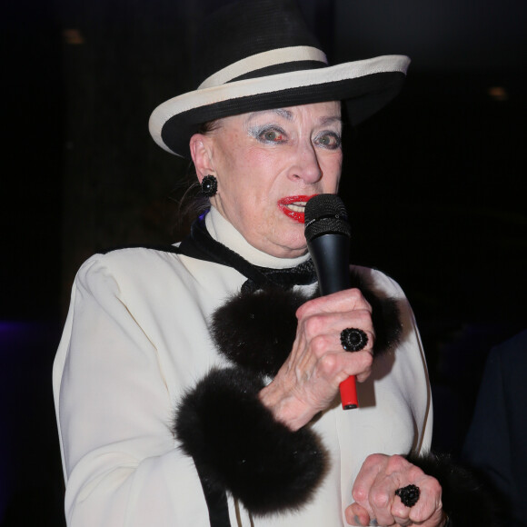 Geneviève de Fontenay - Soirée de remise des prix de la 12ème édition du TROFEMINA (prix décerné à des femmes d'exception) au pavillon Royal à Paris, le 14 octobre 2015.