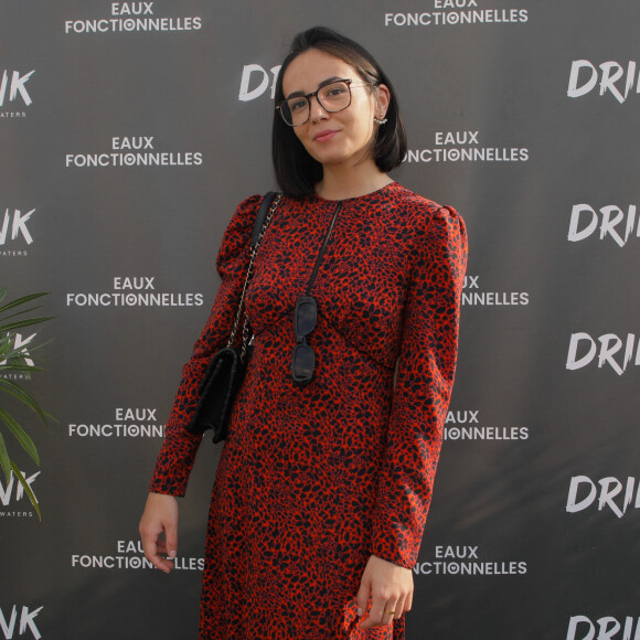 Exclusif - Agathe Auproux - Soirée de lancement de la gamme de boissons "Drink Waters" au restaurant Créatures sur le rooftop des Galeries Lafayette à Paris le 9 mai 2022. © Clovis-Bellak/Bestimage