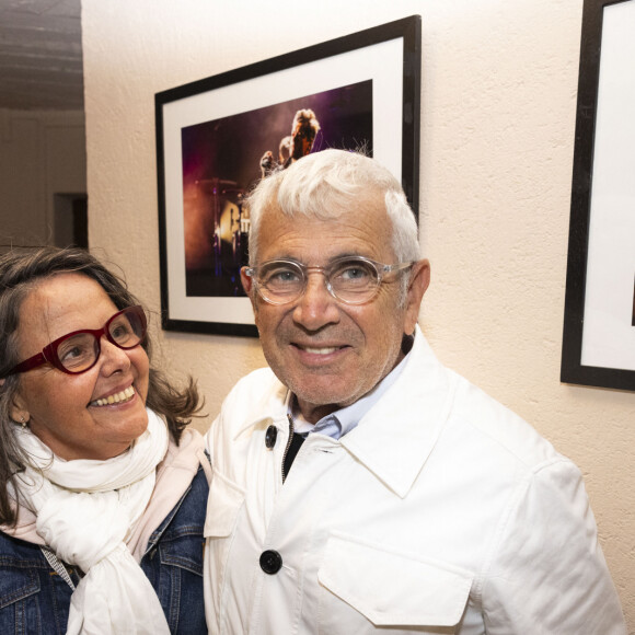 Sa maman était notamment venue assister au spectacle !
Exclusif - Michel Boujenah et la mère de Camille Lellouche - Camille Lellouche se produit sur la scène du Festival de Ramatuelle, le 6 août 2023 © Cyril Bruneau / Bestimage