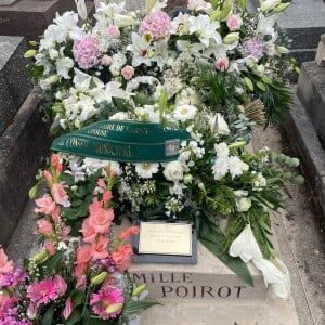 Geneviève de Fontenay a rendu son dernier souffle, à l'âge de 90 ans, alors que nombreux la pensaient immortelle.
Des photos de la tombe de Geneviève de Fontenay au cimetière parisien d'Ivry-sur-Seine