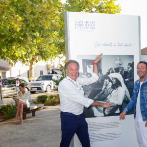 Renaud Muselier, Bernard Montiel - Inauguration de l'exposition "Paris Match et les stars, des célébrités en toute liberté" à Saint-Tropez, le 8 août 2023. © Jack Tribeca / Bestimage