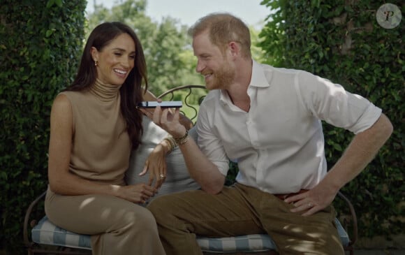 Harry souhaite préserver ses enfants de la vie publique.
Meghan Markle, 41 ans, et Harry, 38 ans, ont surpris les récipiendaires des toutes premières subventions du fonds qui a invité les candidatures plus tôt cette année. © JLPPA/RT Youth Power Fund/Bestimage