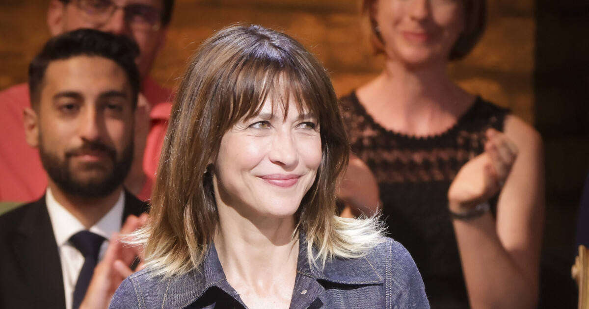 "On sera mari et femme" : Sophie Marceau et François Berléand plongés
