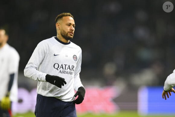 Le Brésilien vient de quitter le PSG pour le club saoudien d'Al-Hilal
 
Echauffement des joueurs du PSG Neymar Jr (PSG) - Match de 8ème de finale aller de la Ligue Des Champions 2023 (LDC) "PSG - Bayern Munich (0-1)" au Parc Des Princes, le 14 février 2023.