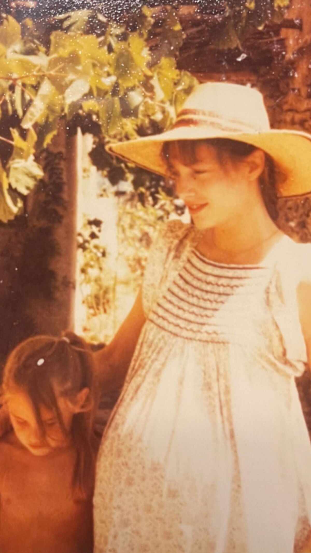 Photo : Lou Doillon a préféré un cliché vintage de sa mère enceinte ...