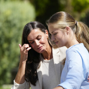 La princesse Leonor arrive en famille à l'académie militaire de Saragosse pour sa formation de cadette, le 17 août 2023. E