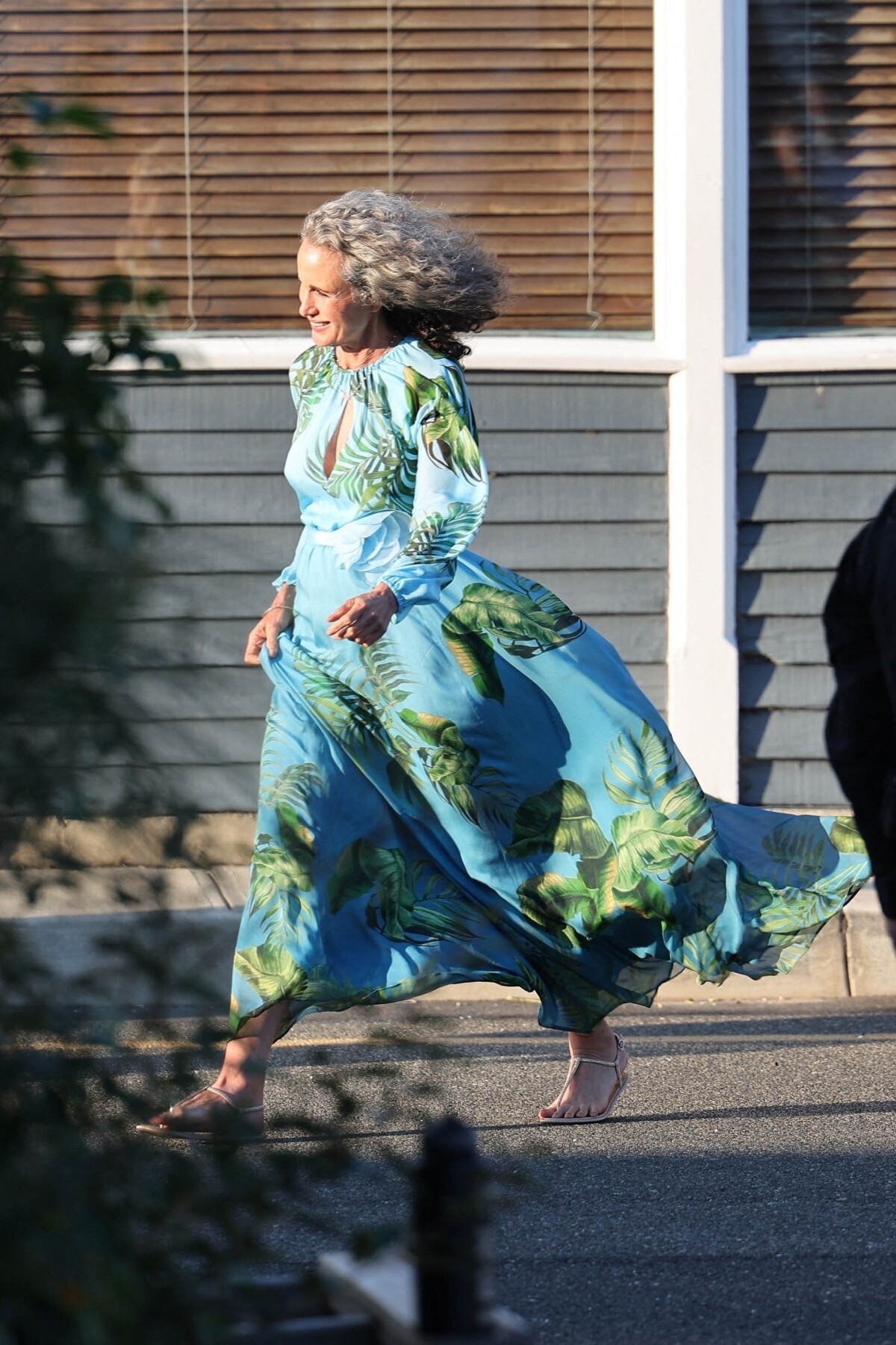 Photo : Andie MacDowell au Mariage de sa fille Margaret Qualley et Jack