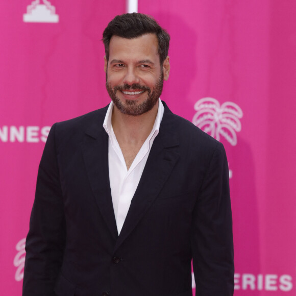 Le comédien est toujours resté très discret au sujet de sa vie privée
Laurent Lafitte pour la série "Tapie" - Photocall (tapis rose) du festival Canneseries saison 6 au palais des festivals à Cannes le 16 avril 2023. © Denis Guignebourg / Bestimage 