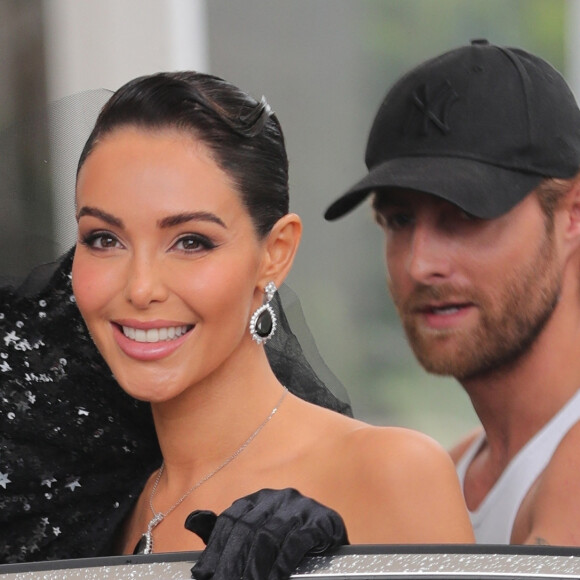 Nabilla Benattia à la sortie de l'hôtel "Martinez" lors du 76ème Festival International du Film de Cannes, le 20 mai 2023.  Celebrities leaving "Martinez" hotel during the 76th International Cannes Film Festival. May 20th, 2023. 