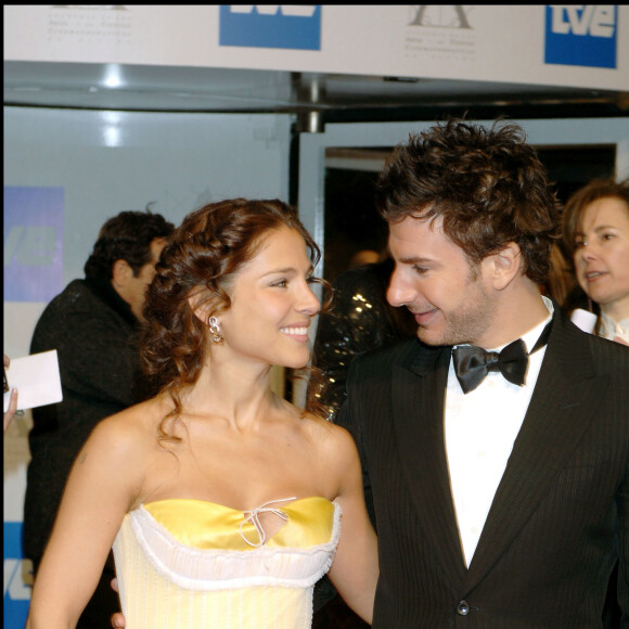 Michael Youn et Elsa Pataky - Soirée Goya cinéma Awards au Palais des Congrès de Madrid.