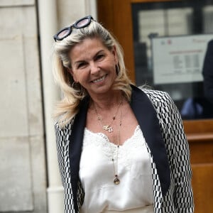 Caroline Margeridon - Mariage de Claude Lelouch à la mairie du 18ème à Paris. Le 17 juin 2023