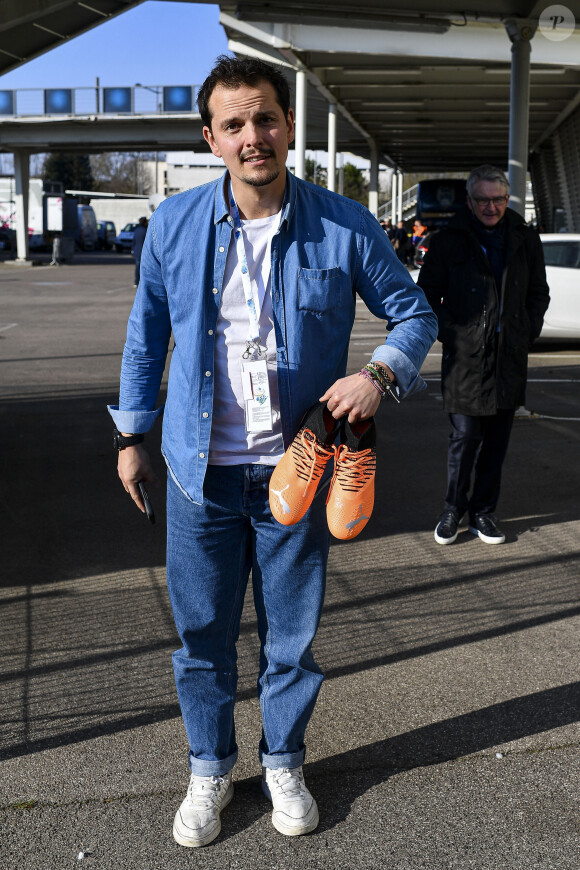 Exclusif - Juan Arbelaez - Le club Variétés Club de France récolte 12.000 Euros pour l'association "Solidarité Femmes Aube" lors d'un match de gala mixte contre les légendes de Troyes l'ESTAC (victoire 5-4 des légendes de Troyes) au Stade de l'Aube à Troyes le 23 mars 2022. © Pierre Perusseau/Bestimage 