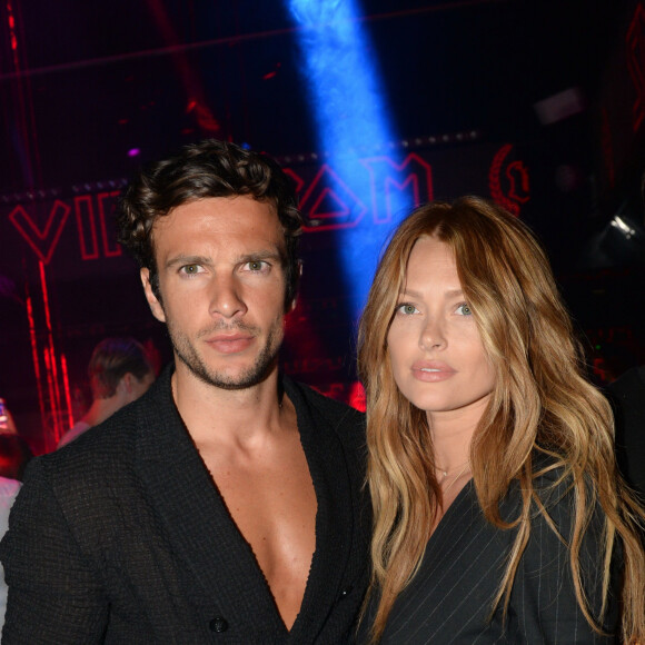 Exclusif - Caroline Receveur et son fiancé Hugo Philip au VIP Room à Saint-Tropez. Le 10 août 2018 © Rachid Bellak / Bestimage