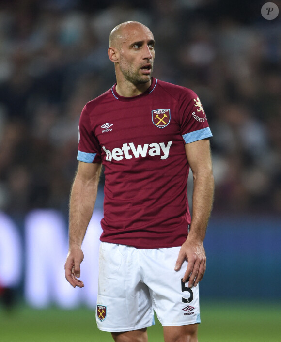 Il faut dire que les deux hommes se ressemblent énormément
 
Pablo Zabaleta. Photo Daniel Hambury/PA Wire.